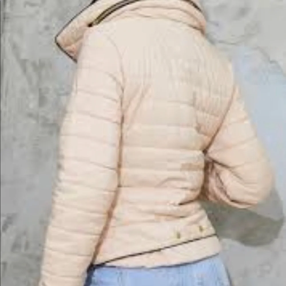 ✨PRETTY LITTLE THING MARA PUFFER JACKET UK 🇬🇧 - Picture 5 of 7